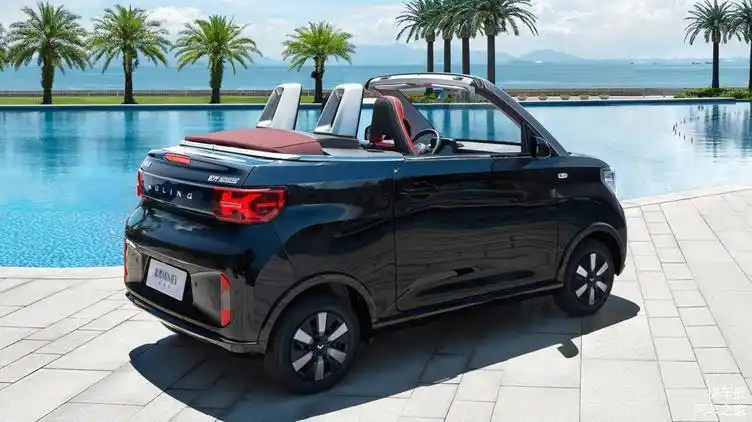 千呼万唤五菱宏光miniev敞篷版官图来了看着就流口水