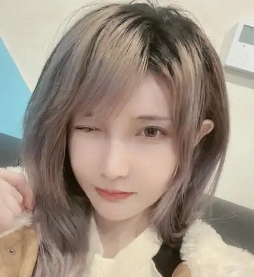 自从去了新的直播平台后,粉丝们就期待魔王这边一改"鸽王"本色,认认真