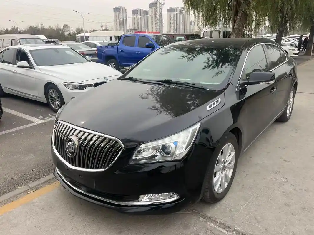 新到16年别克君越豪华版