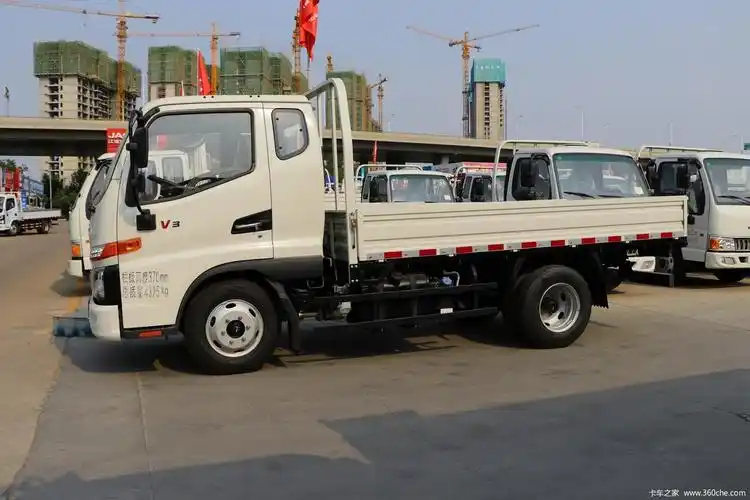 卡车图片>江淮骏铃>骏铃v3>江淮骏铃v3109马力3.