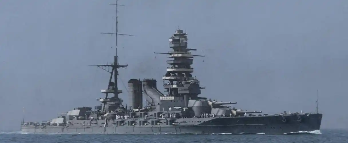 请问二战时长门号有没有迷彩?