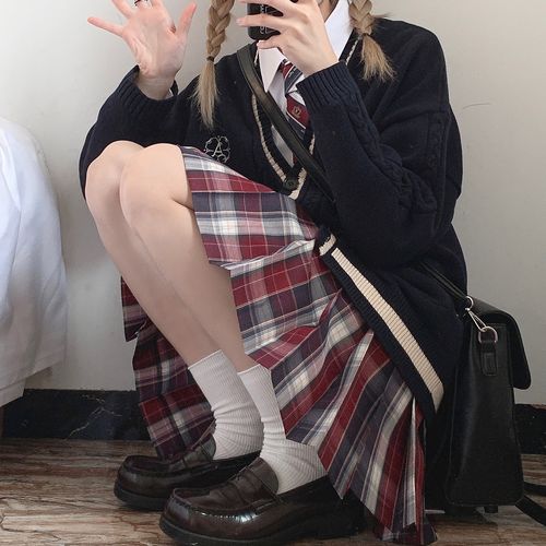 草莓新年短裙百褶高腰制服jk老熊春夏原创半身裙