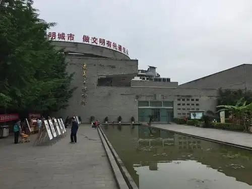 遵义市博物馆来的这一天博物馆刚好在做科普活动,主要介绍了遵义市的