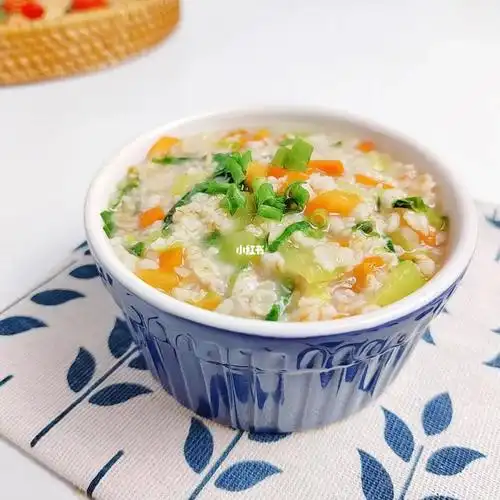 儿童美食餐单——时蔬燕麦粥(附做法)