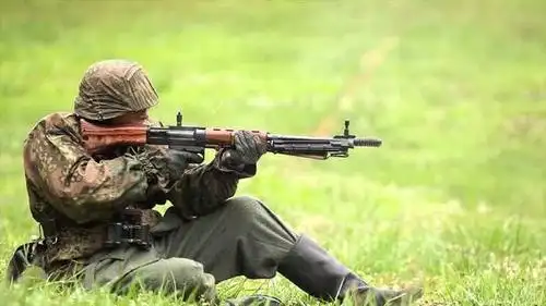 二战期间被盟军称为绿色恶魔的德国纳粹空降猎兵