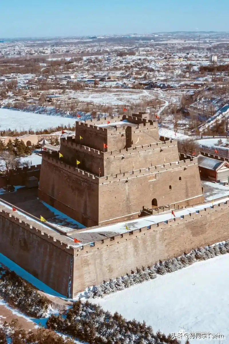 2022初雪落驼城,邂逅镇北台,我在榆林等你