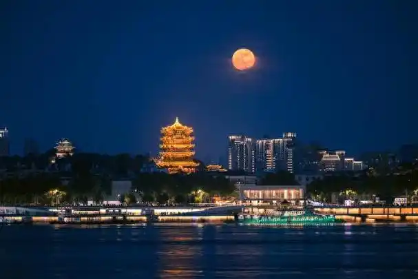 武汉双节旅游热度为何能排全国前四老武汉说一说武汉的旅游资源