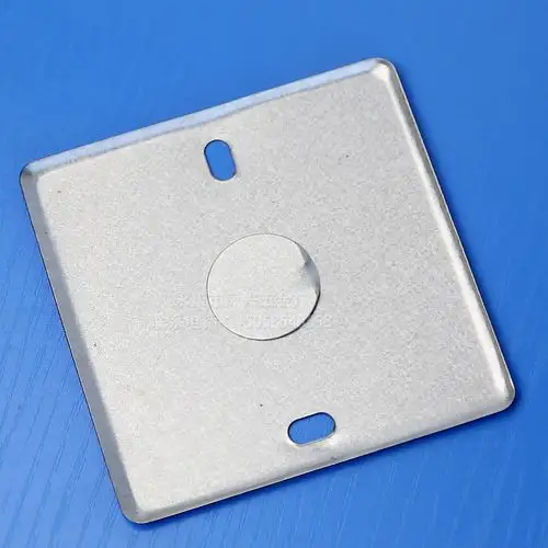 厂家供应 金属接线盒方形圆形盖板 86型暗装铁盒 镀锌铁八角盖板