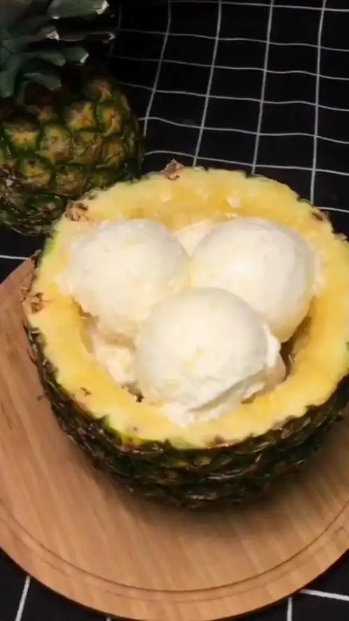 破解火爆全网的宜家菠萝冰淇淋,几块钱在家轻松做