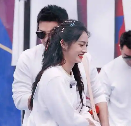 奔跑吧9下期预告,蔡徐坤的导师强势来袭,老成员郭麒麟也回归_周洁琼