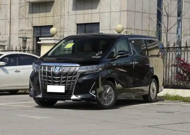 丰田保姆车埃尔法报价