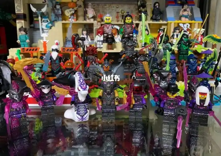 挺喜欢中间那三个,派梭,水晶之王,f将军#lego  #幻影忍者  #乐高