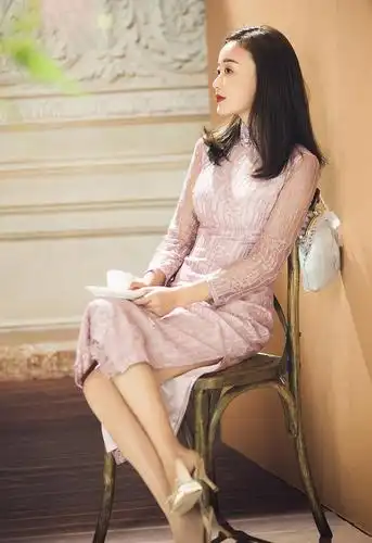 40岁女人裙子不用多,今年流行的是"旗袍",再穿十年也不过时!