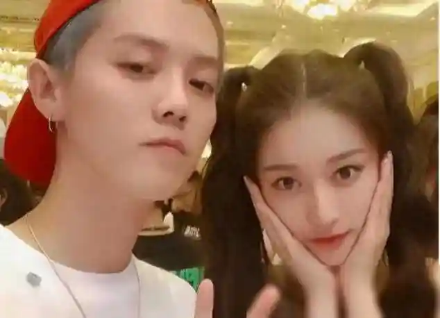 粉丝因此脱粉,但也有一部分更加喜爱他,认为这样的举动展现了鹿晗的