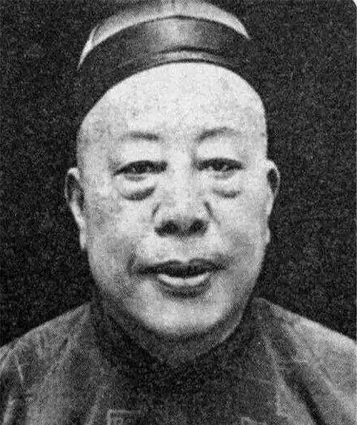 青帮三大亨绝版旧照,个个本领非凡,名气很大_杜月笙_黄金荣_张啸林