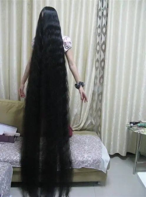 刘春的又黑又粗的2米3长发