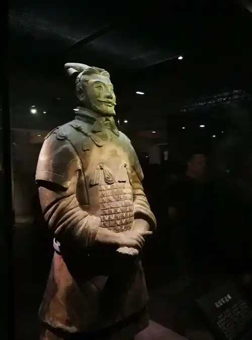 将军俑,还是很有威严的