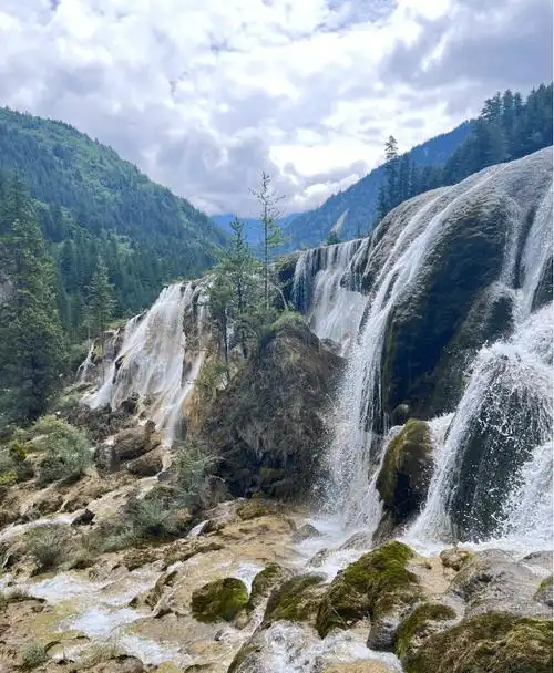 超详细九寨沟三日游攻略,九寨沟玩三天多少钱,少走很多弯路