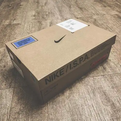 nike i.s.p.a.的鞋盒设计