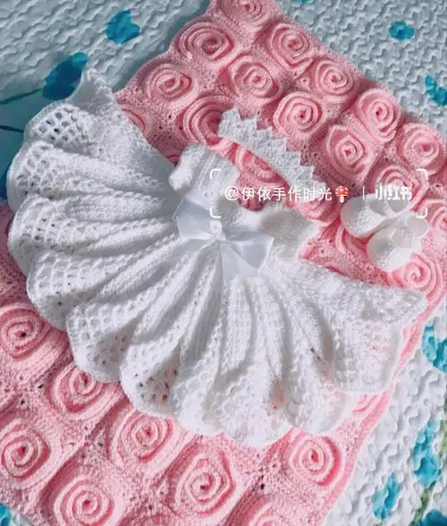 钩针  #钩针编织  #蓬蓬裙  #公主裙  #钩针毛线  #手工钩针编织