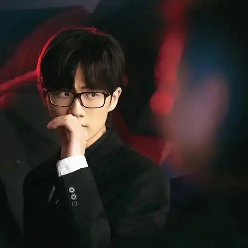 爱豆特辑丨许嵩头像壁纸合集