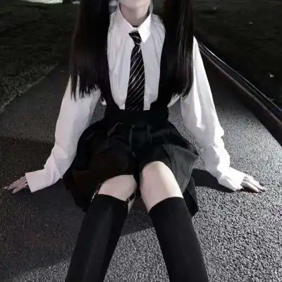 暮辞女生部位头像