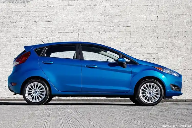 长安福特嘉年华(长安福特嘉年华2013款)