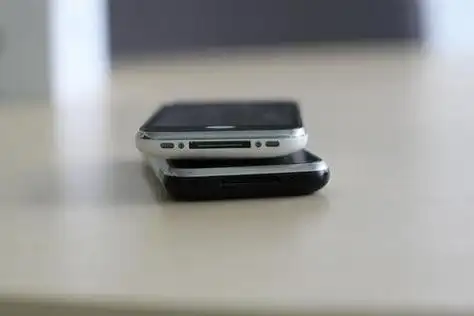 图为苹果iphone3g