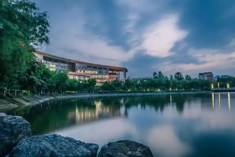 重庆西南政法大学:法学界的"黄埔军校",与清华北大同级 - 知乎