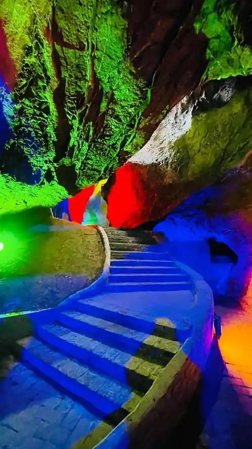 淅川人淅川事编辑 |许昌市文化旅游发展中心兰子芳初审| 冯 柯终审