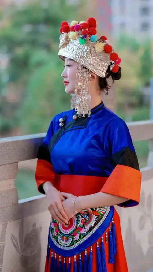 挑战100套湖南江华瑶族服饰