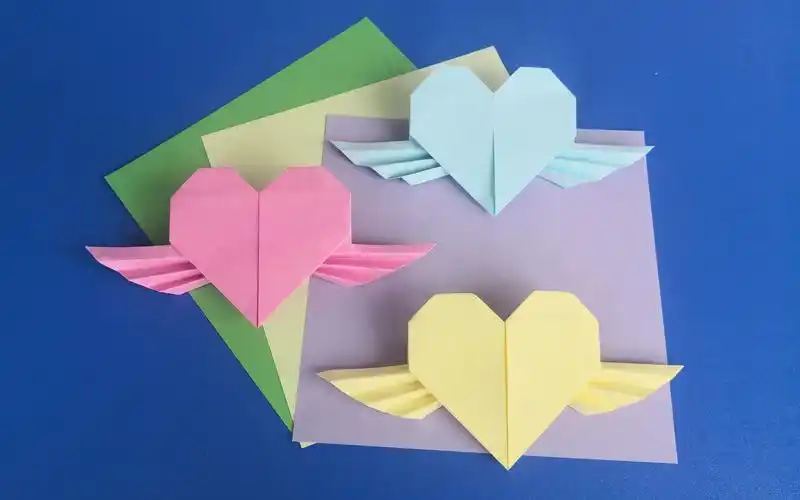 带翅膀的爱心折纸教程,漂亮的爱心翅膀,折法很简单