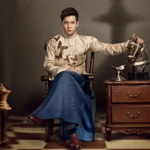 影视新款古装民国老爷马褂长衫长袍全家福男群民族服装