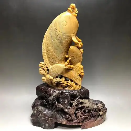 gh0056珍藏精品青田石雕年年有余