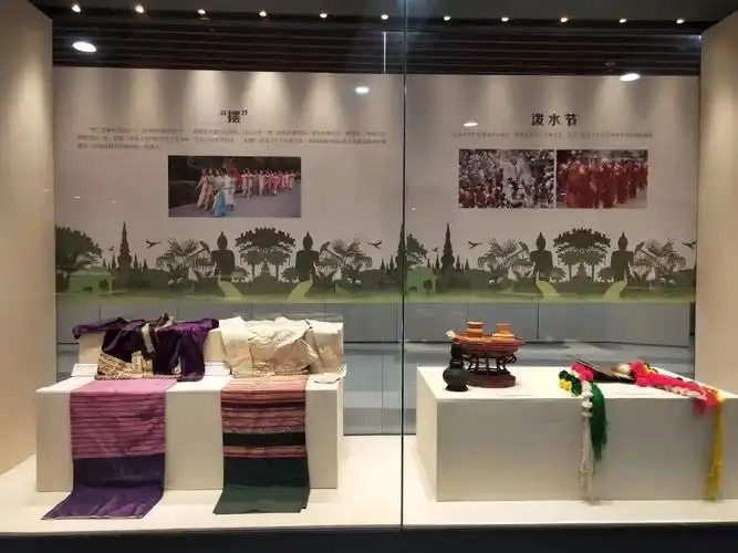 雨林版纳水的民族西双版纳傣族民俗展在市博物馆举行