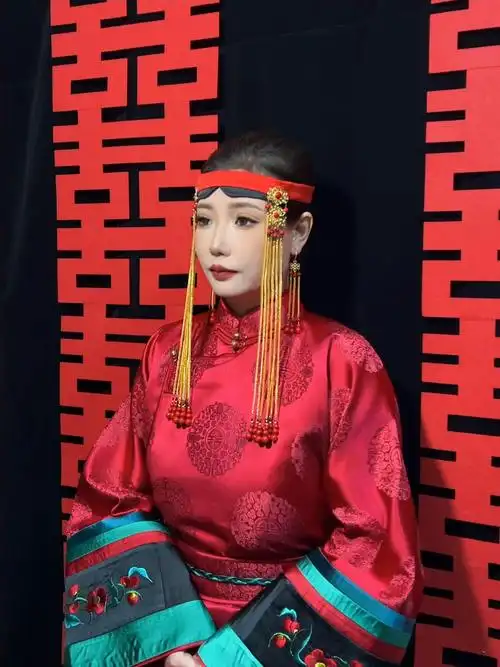 科尔沁元素蒙古袍|端庄 大气通辽-扎旗