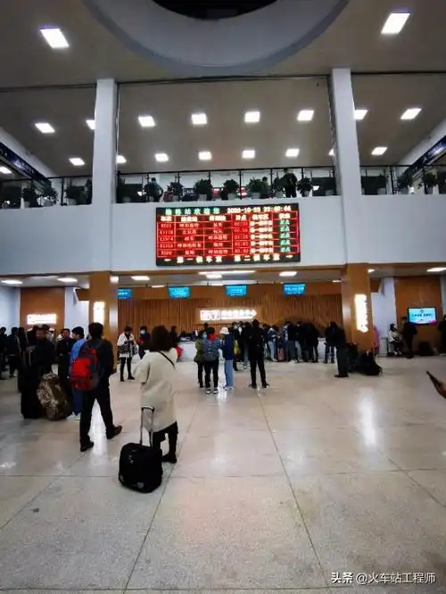 榆林火车站出行新体验大都市的感觉