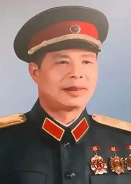 享年93岁,女儿也是少将,女婿曾担任山西省委书记|红军|李立功|谢国仪