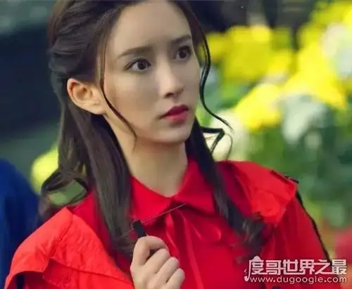 霍秀秀为什么恨吴邪吴邪砍下了她奶奶霍仙姑的头颅