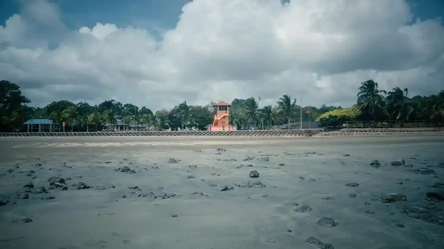 黑沙滩春节马来西亚关丹游