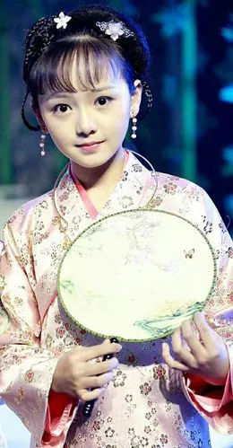 曾华倩佟丽娅钟宝儿