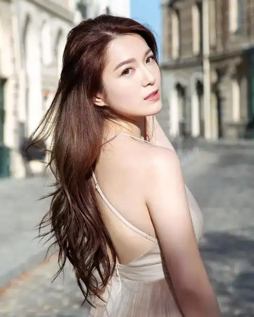 【看到网民是这么讚】苟芸慧婚后愈来愈索!