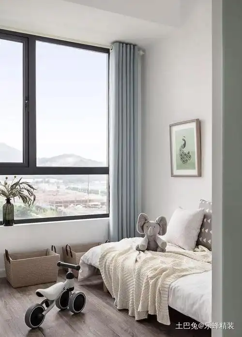 120㎡白色简约风爱生活爱自由卧室窗帘现代简约卧室设计图片赏析