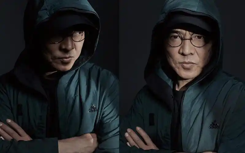 李连杰晒健硕写真,染发后年轻20岁,力证身体健康