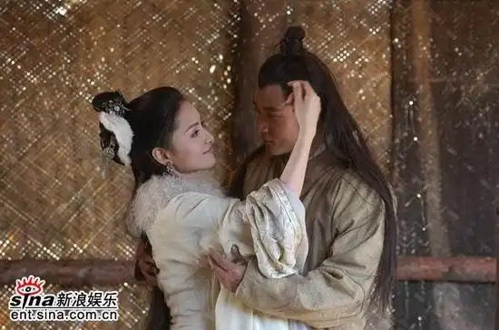 《贞观长歌》央视续播 张丹峰为爱落发(组图)