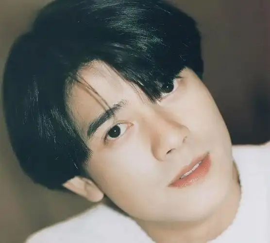 给你郭富城的颜值,但是只让你的身高长到1米65,你愿意吗