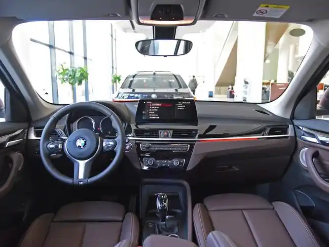 华晨宝马 宝马x1 2021款 改款 sdrive25li 领先型