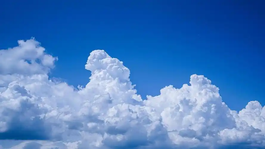 大自然的蓝天白云,高清壁纸,风景图片-回车桌面