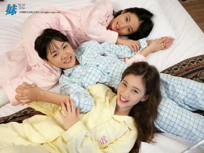 标题: psp《热带约会》sweet kiss美少女写真集