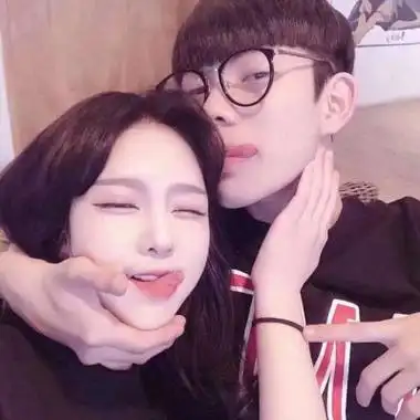 微信头像 上一组 没有了 1/18张图片 下一张 下一组 相关专题 可爱